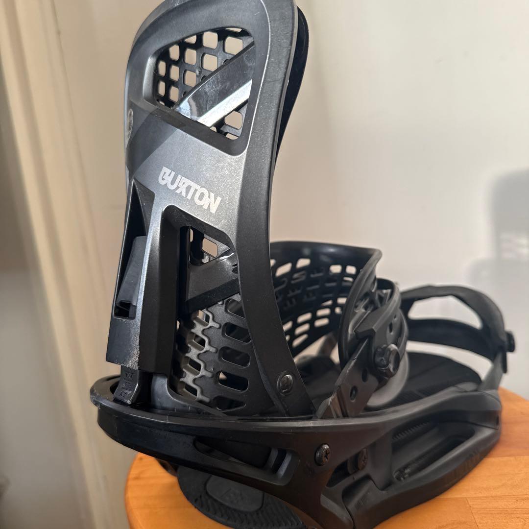 burton genesis EST mサイズ