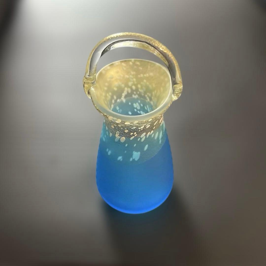 現代ガラス芸術界の巨匠『黒木国昭』作金彩象嵌ガラス花器『光琳金彩手付』