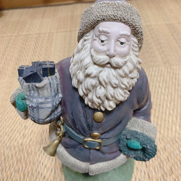 Burberry サンタクロース　置物