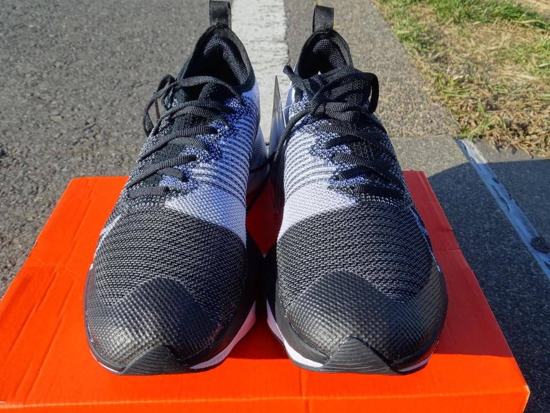 【未使用】ナイキ エア ズーム テンポ ネクスト％　25.0cm