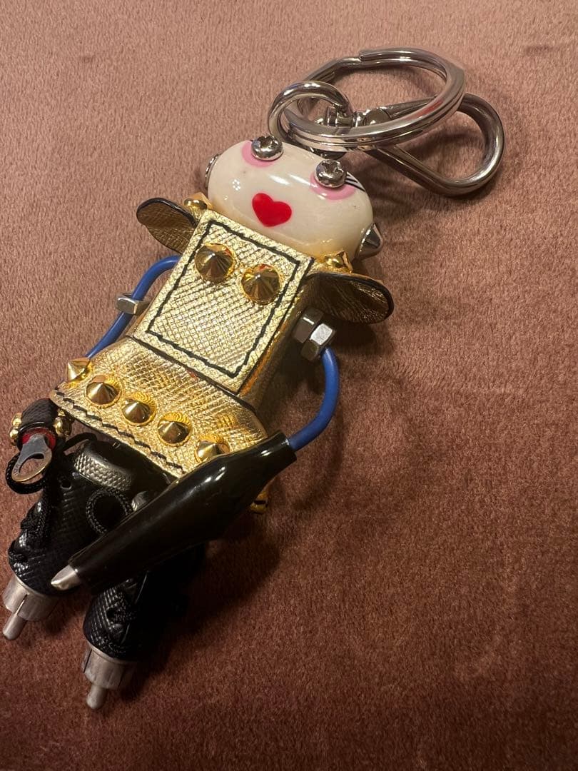 pradaキーホルダー