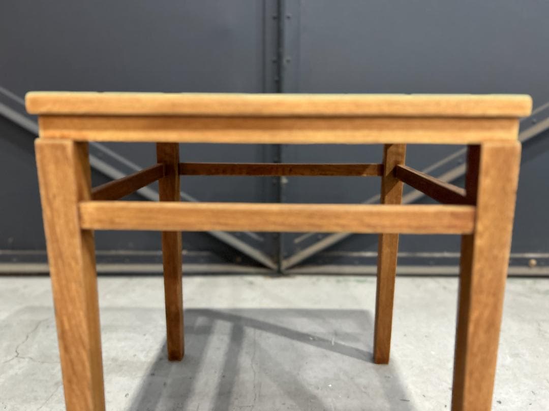 【北欧ヴィンテージ】サイドテーブル　Gera Mobler / ゲラモブラー