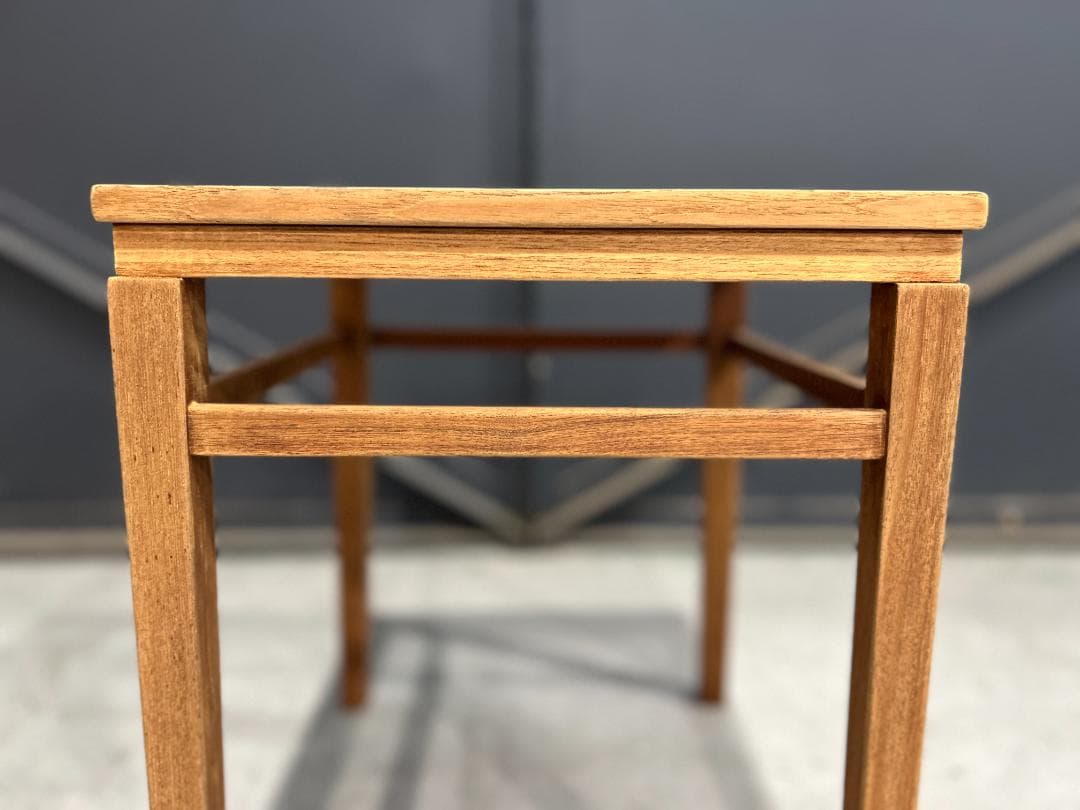 【北欧ヴィンテージ】サイドテーブル　Gera Mobler / ゲラモブラー