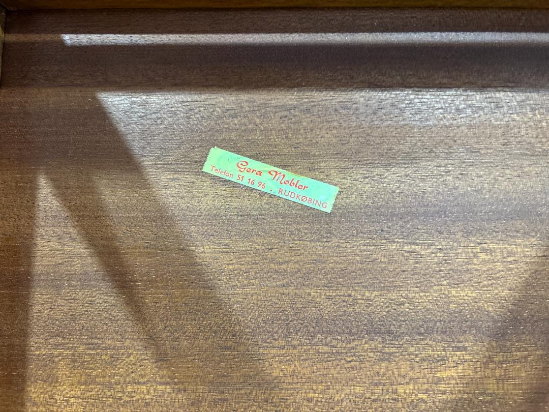 【北欧ヴィンテージ】サイドテーブル　Gera Mobler / ゲラモブラー