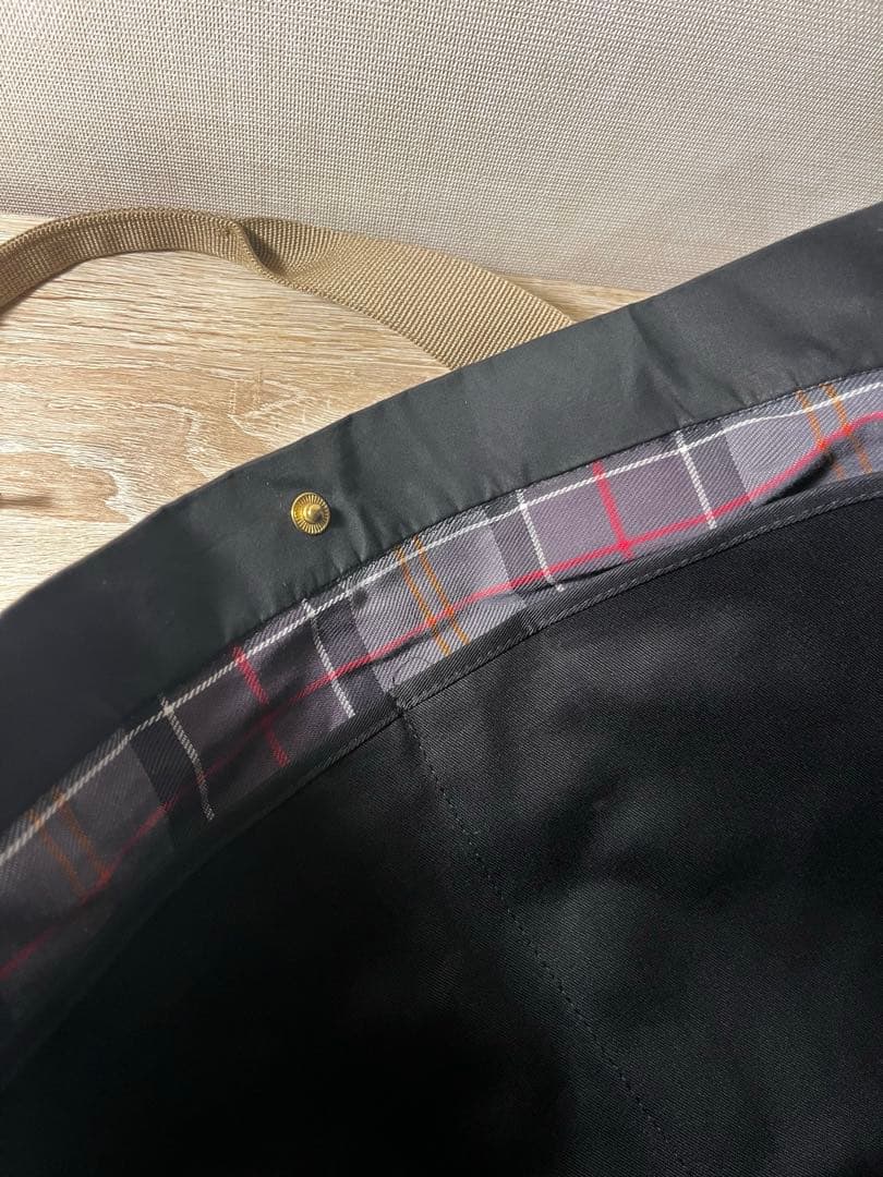 Y*S様 【新品未使用！日本未発売ブラック】Barbour TRANSPORトラ