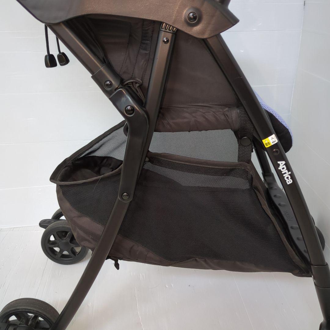 【美品】超軽量！ Aprica マジカルエアー クッション AC ネイビーB型