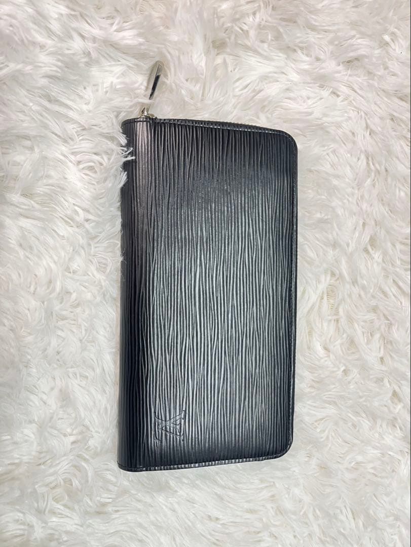 【未使用品】ルイヴィトン エピ ジッピーウォレット 長財布 ブラック 黒