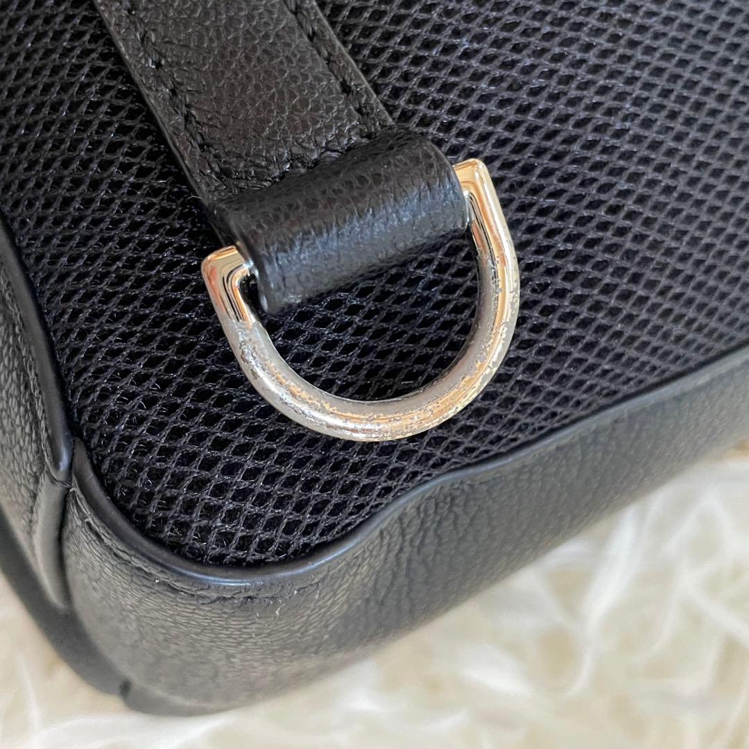 Paul Smith ポールスミス ボディバッグ ショルダー マルチストライプ