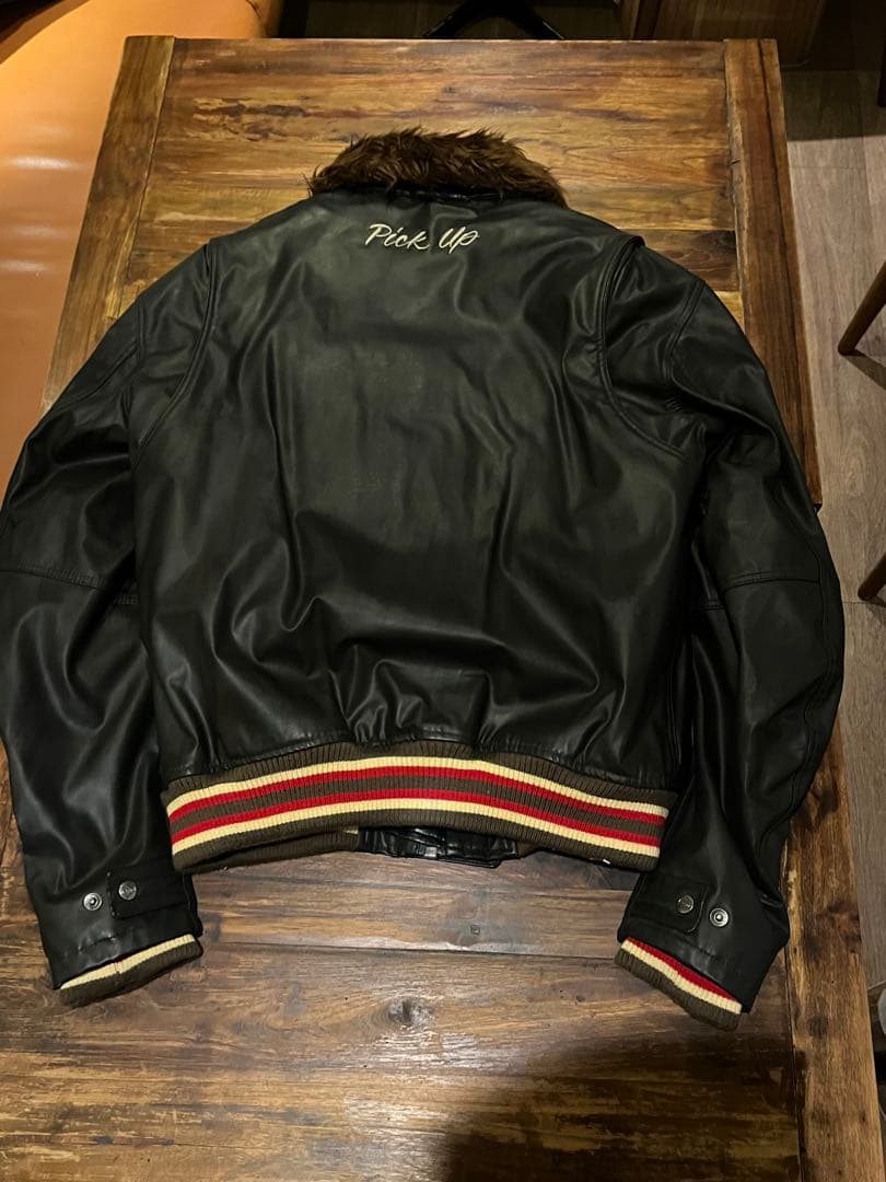 ライダースジャケット