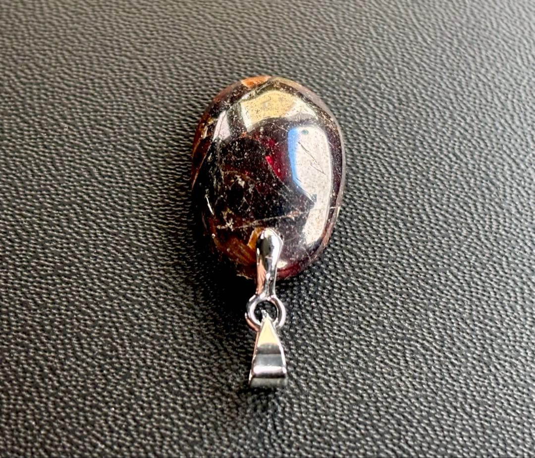 究極品質　絶大なパワーを宿す聖なる魔石　幻のトータスシェル・スファレライトのPT