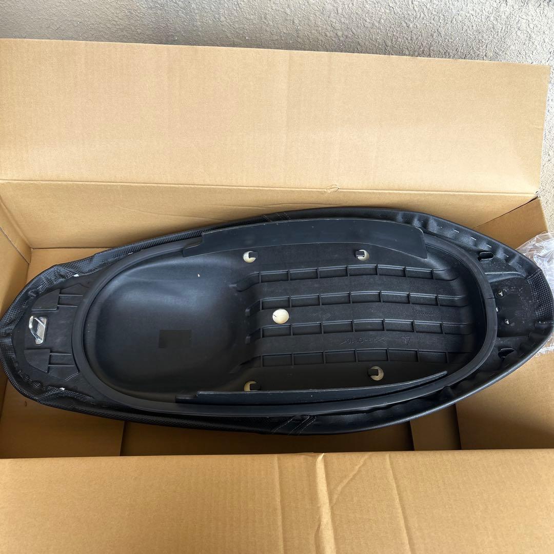 マジェスティS 純正シート