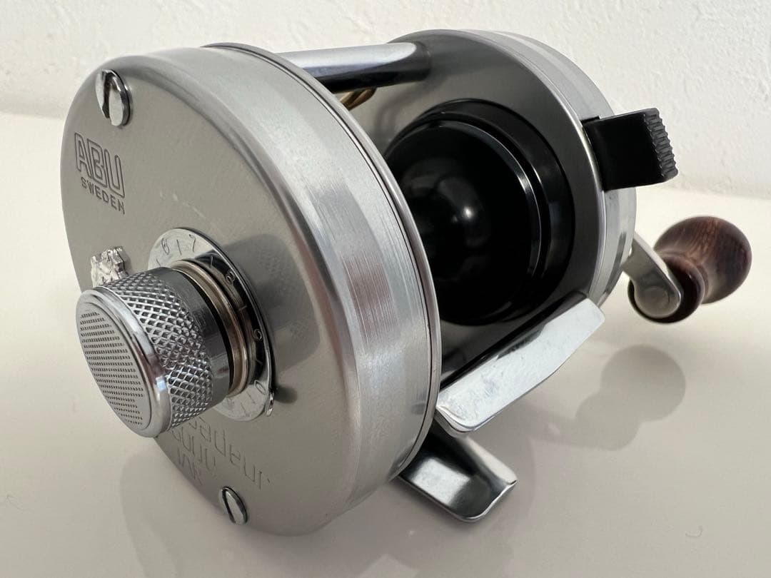 アブガルシア アンバサダー2500C IAR