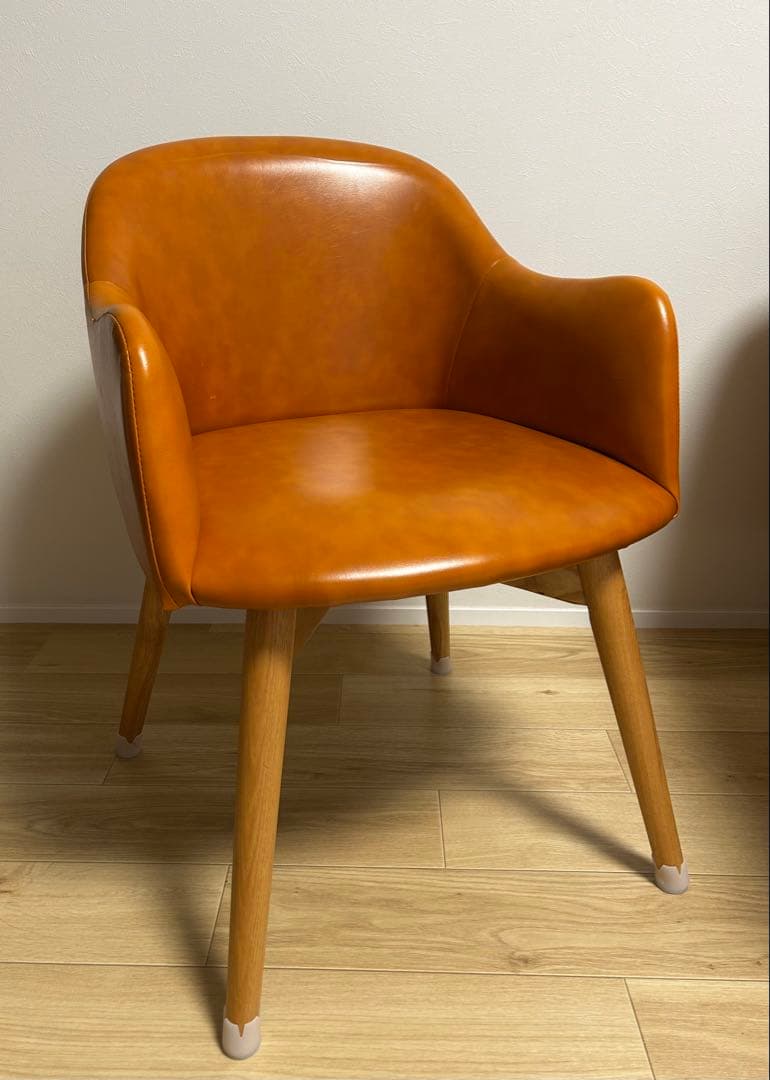 キラリオ　ダイニングチェア　レザータイプ