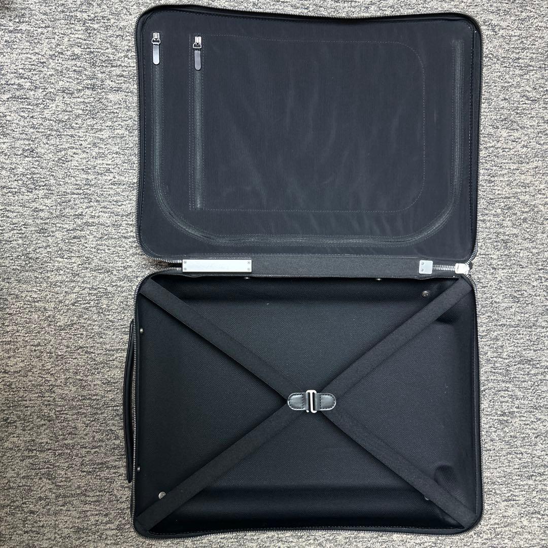 Louis Vuitton ブラック キャリーケース キャリーバッグ