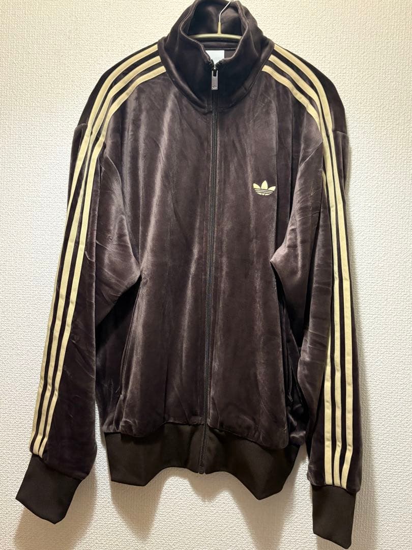メ*ン様 adidasアディダス　FIREBIRD VELOUR TRACK