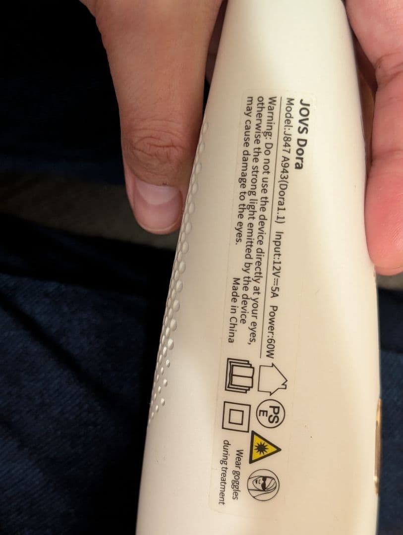 JOVS DORA 脱毛器 本体と付属品