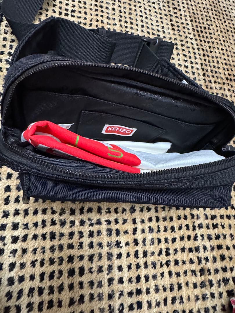 KENZOブラック ウエストポーチ 新品未使用品