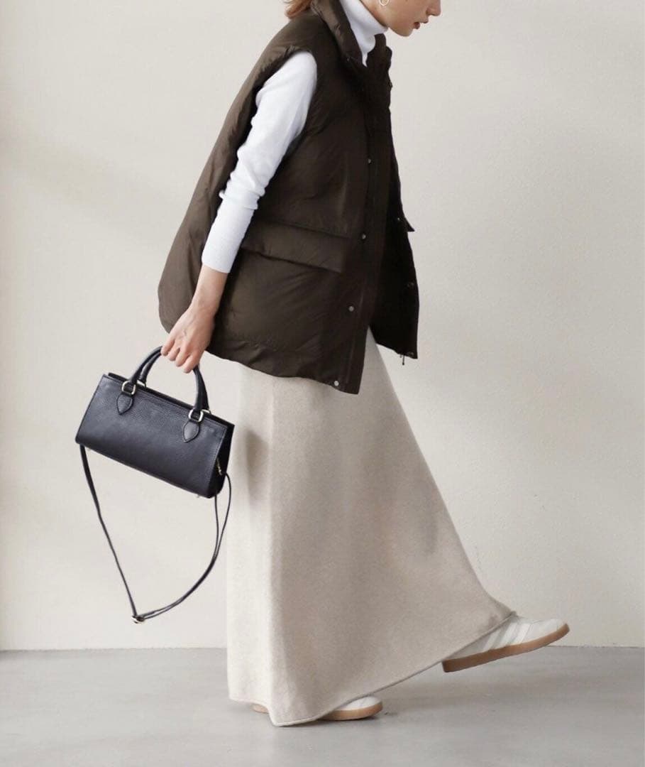 美品！GOLDWIN ゴールドウィン FRAMeWORK 別注 ダウンベスト