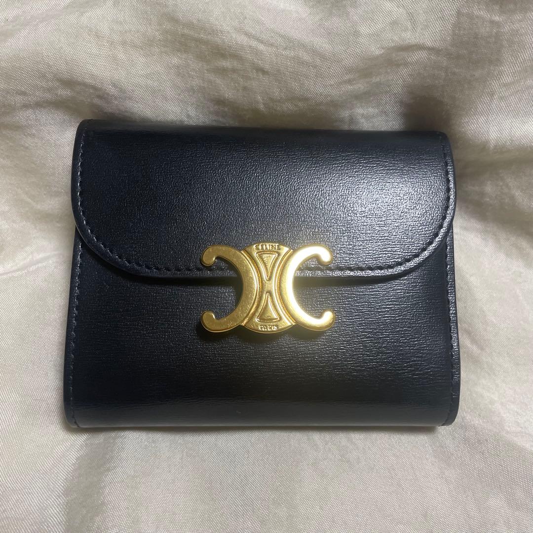 セリーヌ コンパクトウォレット 財布 トリオンフ