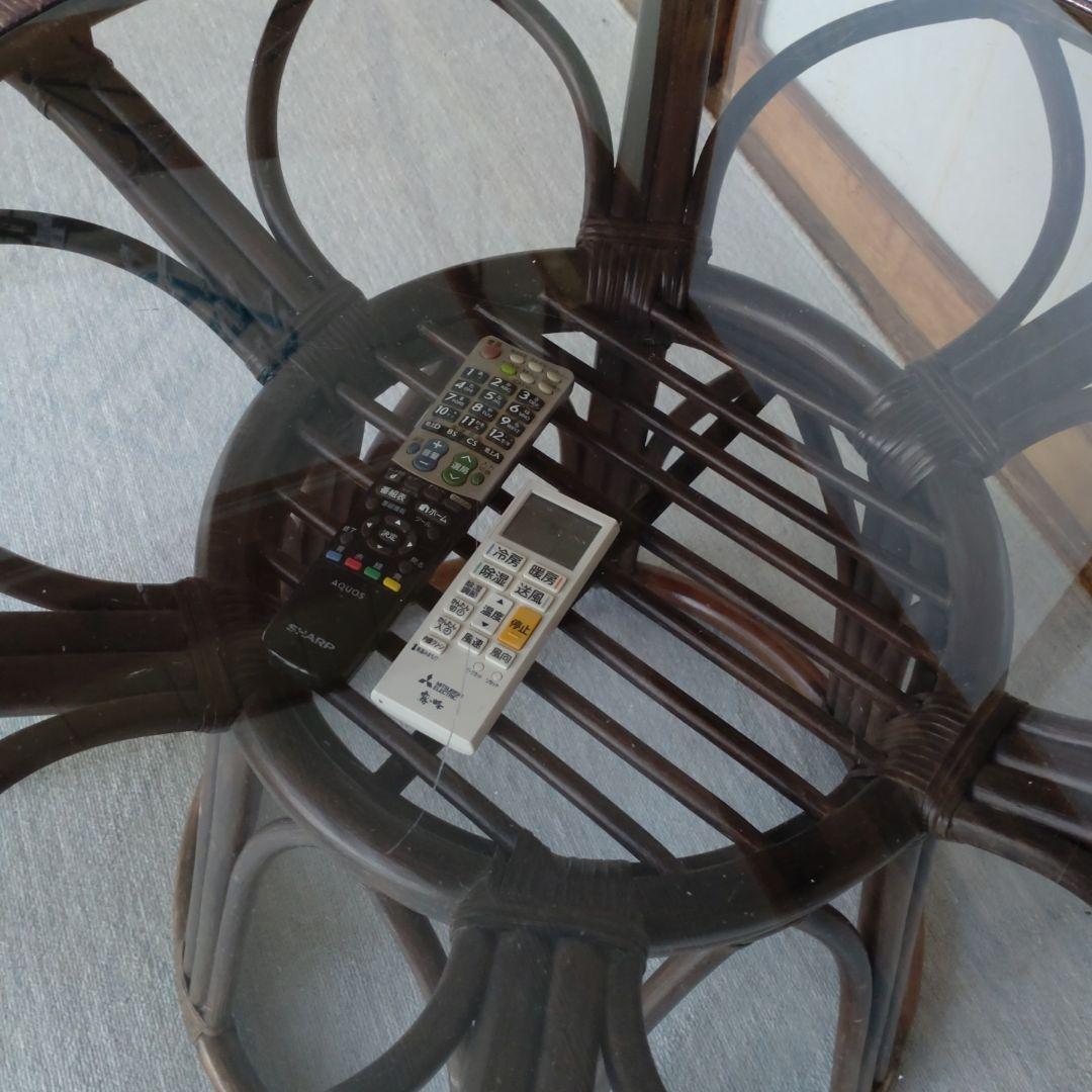 ラタンテーブル　ガーデンテーブル　机 ガラステーブル