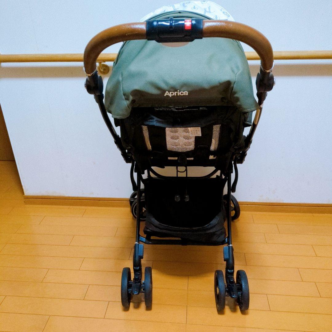 ✨美品✨Aprica ラクーナビッテクッション レザーハンドル アニマル柄