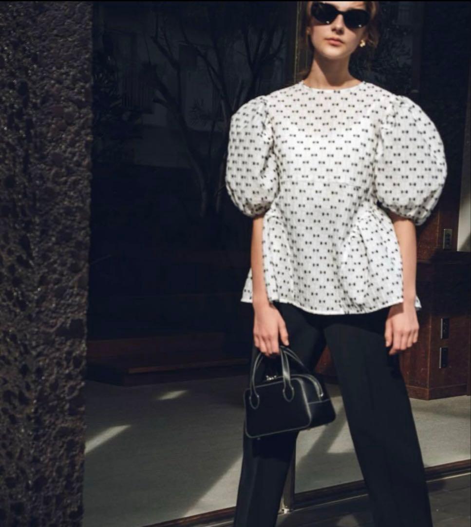 OHGA ohga エンジェル　ブラウス