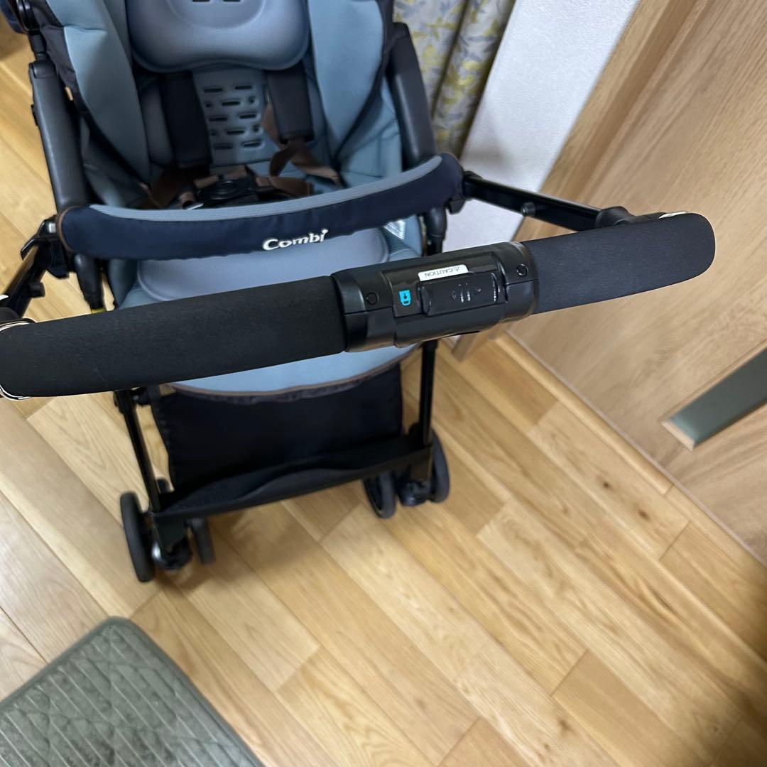 combi コンビ　スゴカルα 4キャス compact エッグショック HT