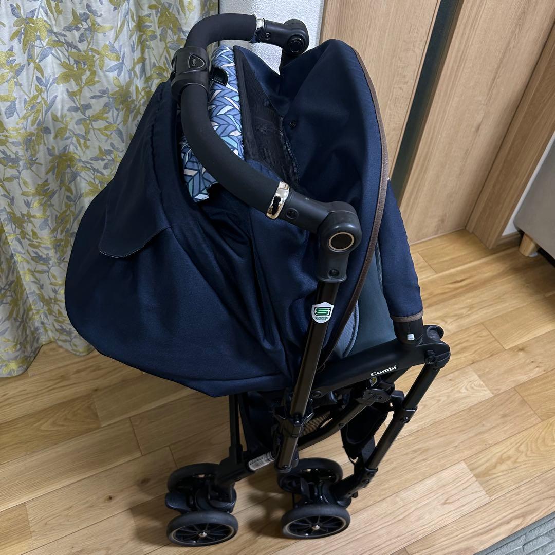 combi コンビ　スゴカルα 4キャス compact エッグショック HT