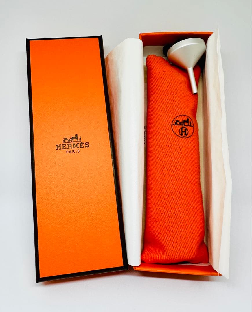 HERMES 香水ボトル ブラウン レザー