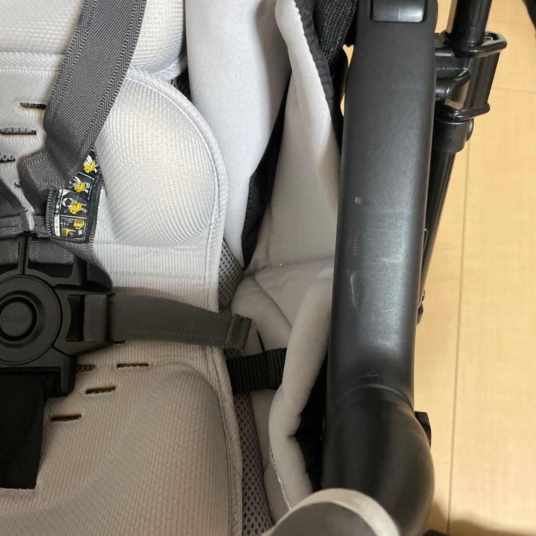 コンビ ベビーカー　スゴカルα 4キャス エッグショックHTヘリボーン