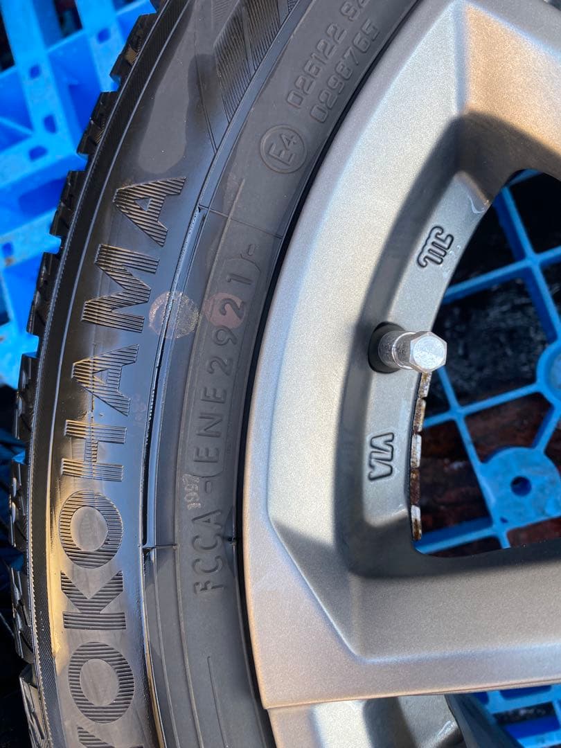 ポロ DBA-6RCBZ 15インチ スタッドレスタイヤ 5スポークホイール