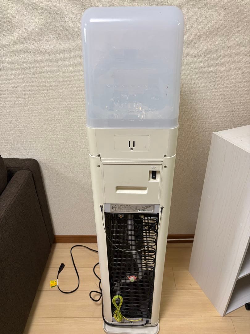 ホワイト ウォーターサーバー 冷温水供給