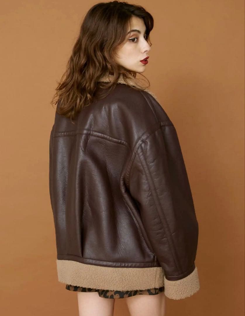 ボルドー　オーバーサイズ レザージャケット　evris