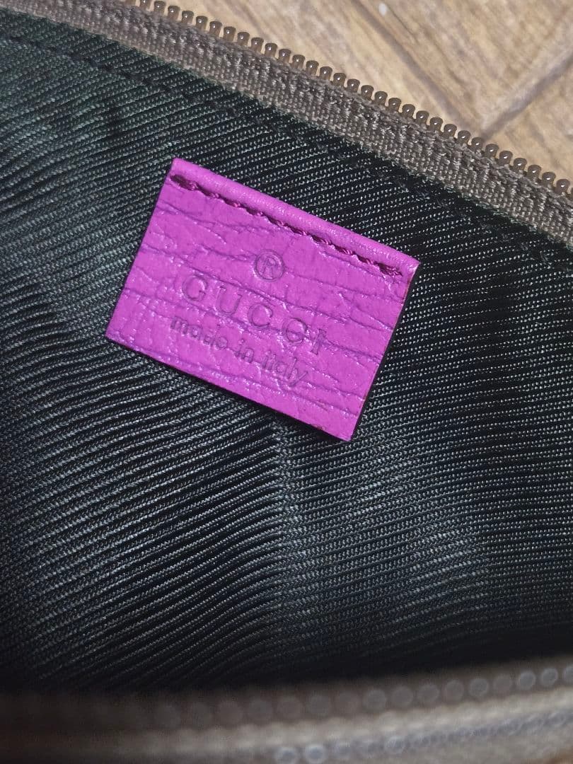 GUCCI GGキャンバス ポーチ ベージュ