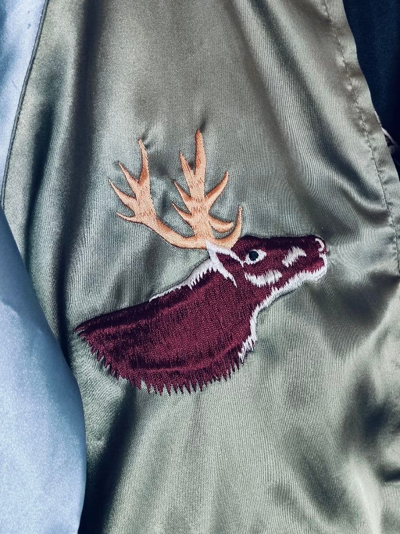 美！レア柄【東洋エンタープライズ】リバーシブルスカジャン　鹿柄！