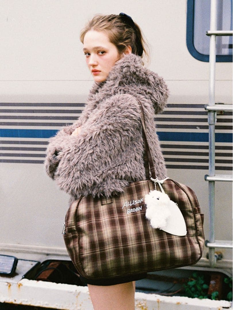 新品未使用　大人気予約販売アリソンブラウン　ホリデーキャンバストートバッグ紗栄子