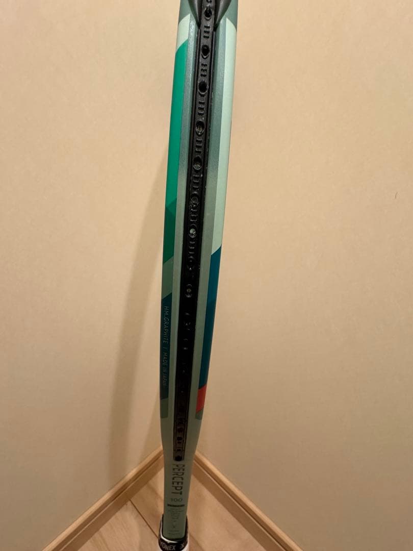 未使用に近い。ヨネックスパーセプト100 300g、G2、一回使用品。