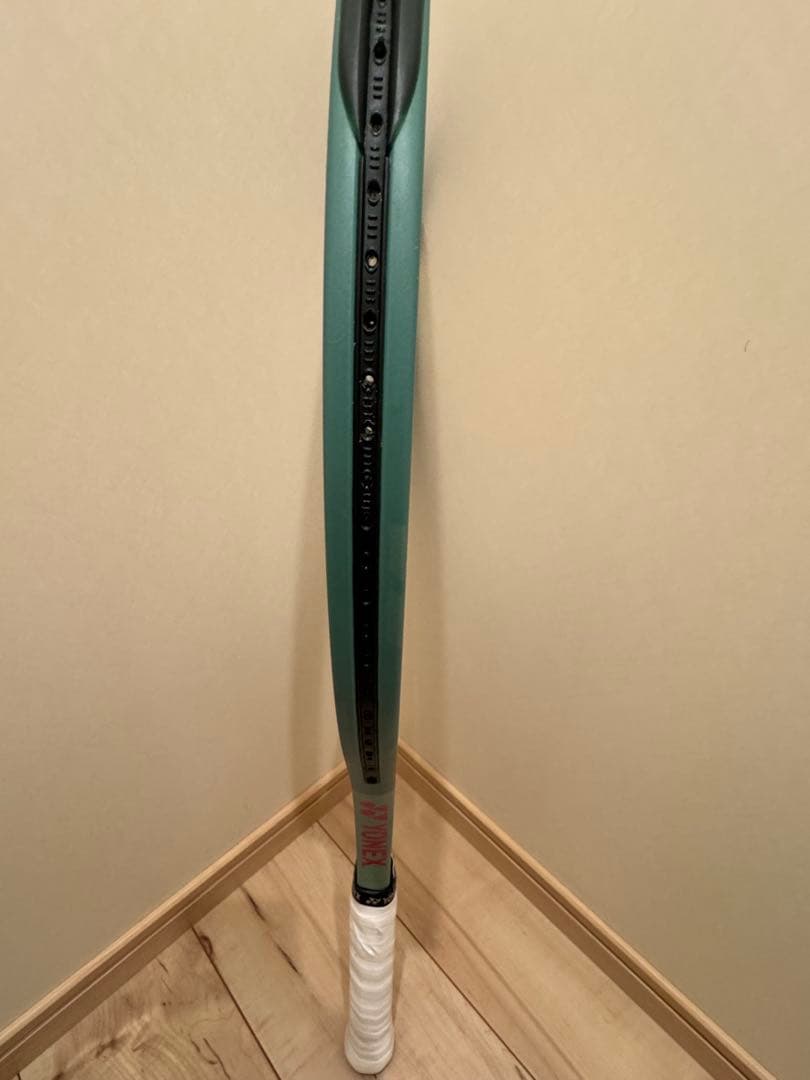 未使用に近い。ヨネックスパーセプト100 300g、G2、一回使用品。