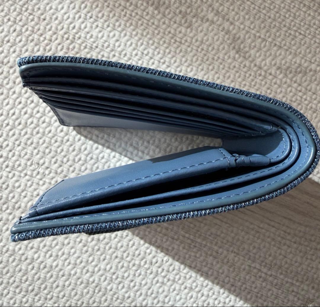 最終値下げ❗️DIESEL ディーゼル　小銭入れ付き　２つ折り財布