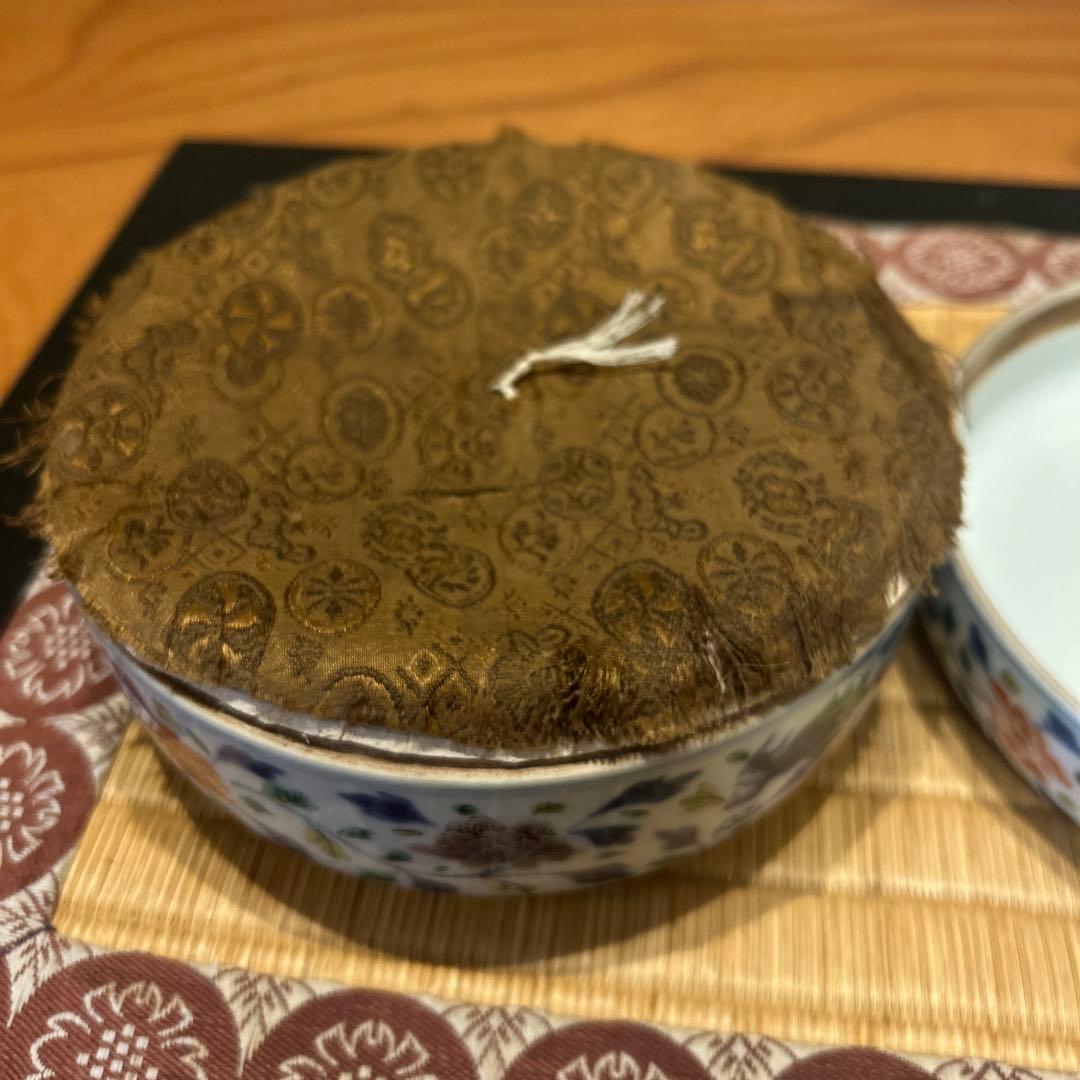 万暦赤絵　龍と鳳凰の蓋物　縁起良