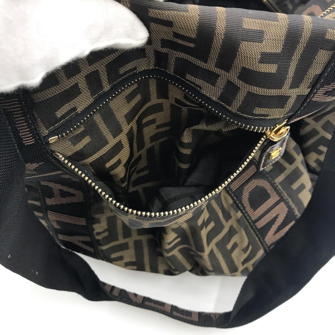 FENDI フェンディ ボストンバッグ 旅行カバン ズッカ柄 FFロゴ 大容量
