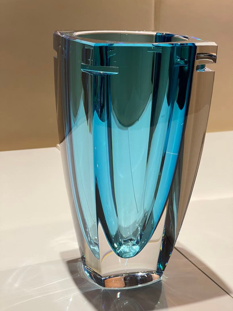 ウエッジウッド　花瓶