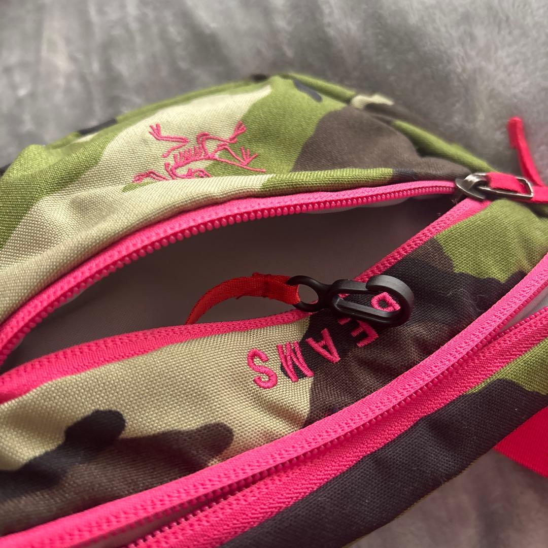 ARC’TERYX ×BEAMS ボディバッグ