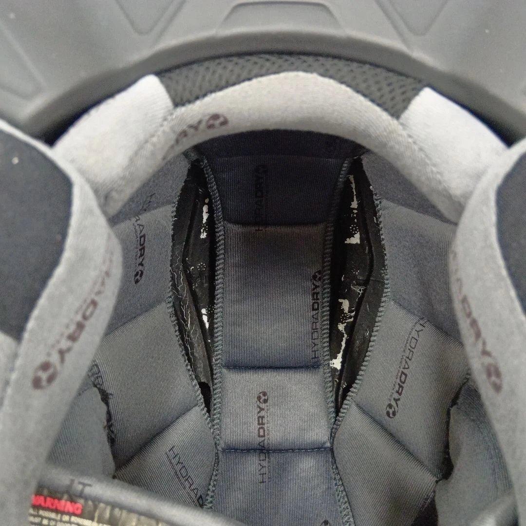 美品　icon AIRFLITE SKULL18 アイコン　ヘルメット　Lサイズ