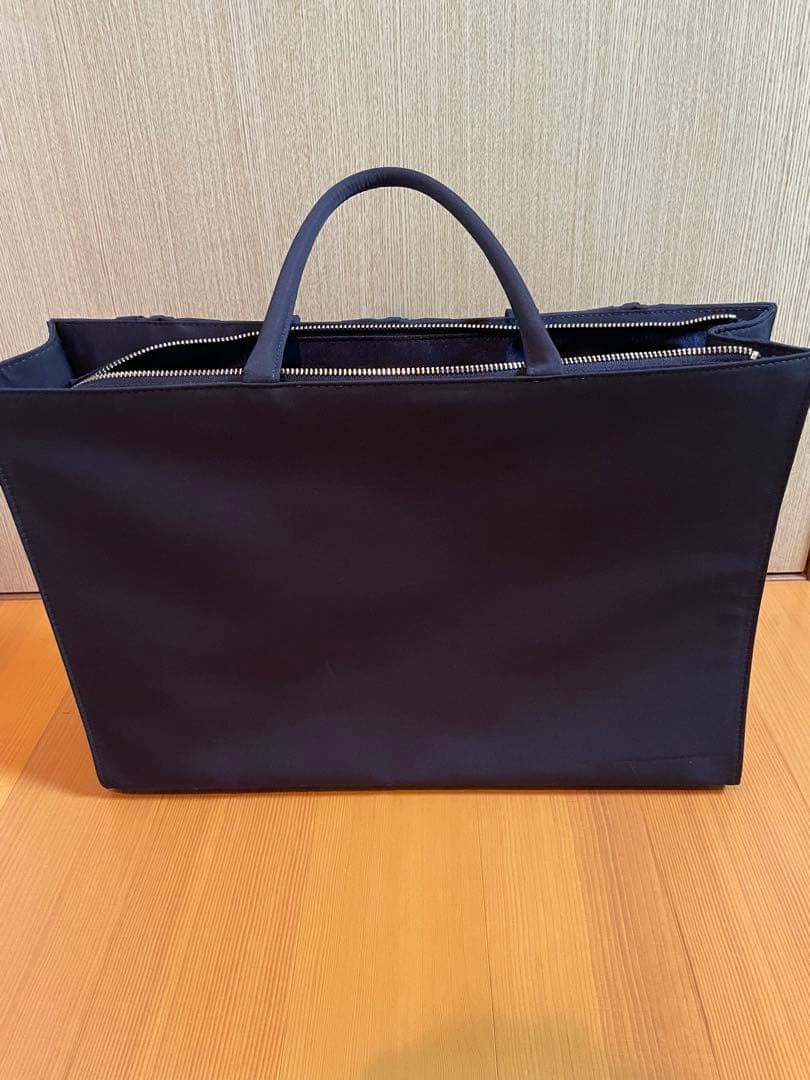 アメノチハレ　ネイビーバッグ　撥水