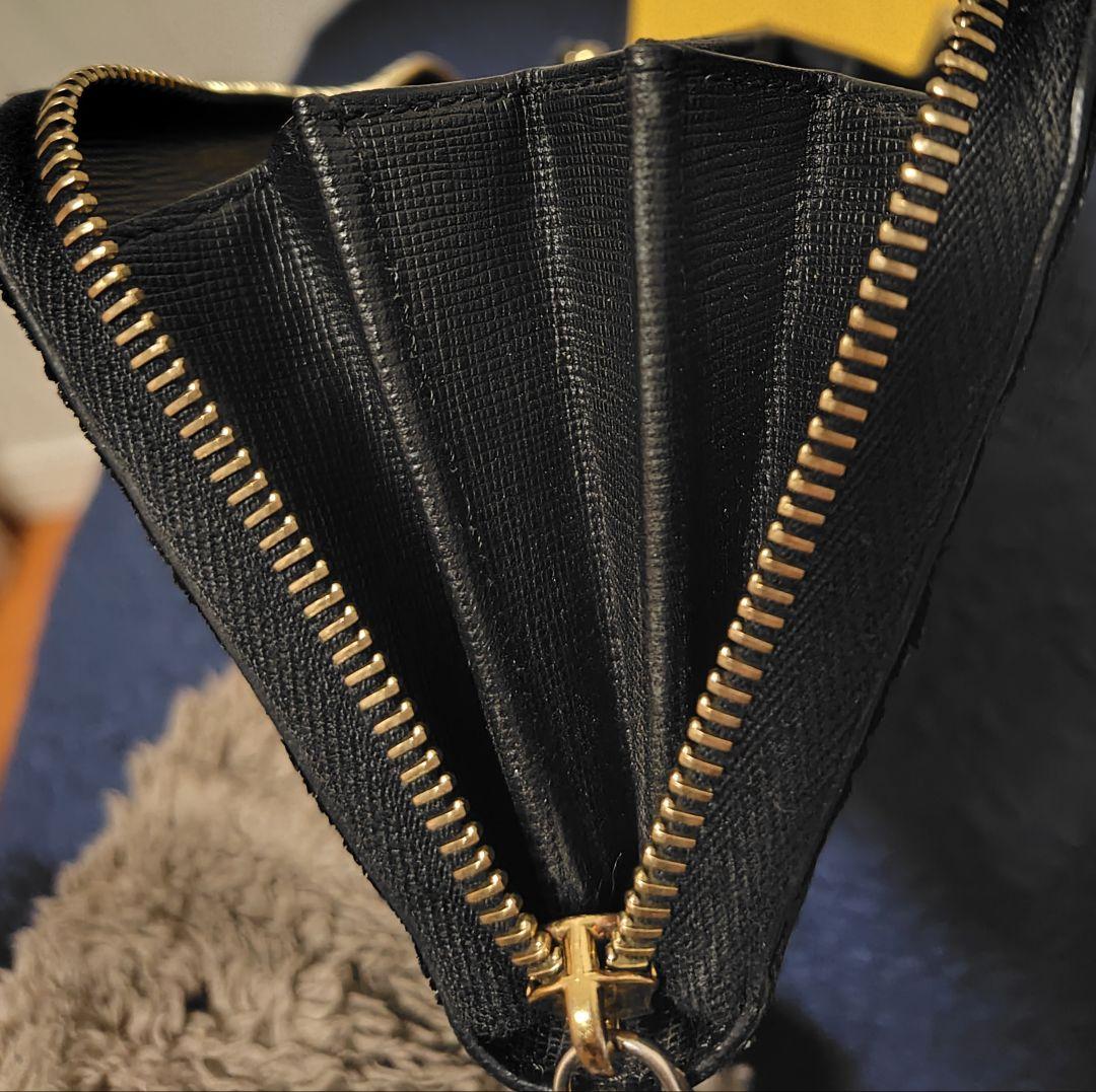 【訳あり】希少 FENDI ラウンドファスナー 長財布 モンスター バグズ