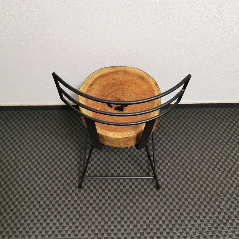 アイアンチェア