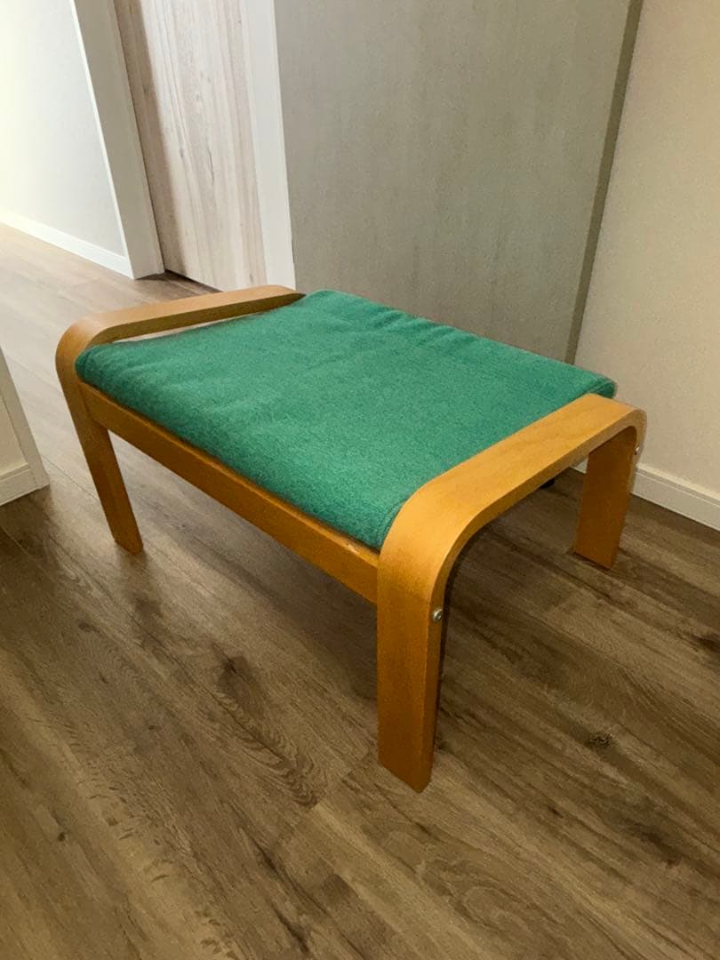 イケア ポエング アームチェア パーソナルチェア＆オットマン　グリーン