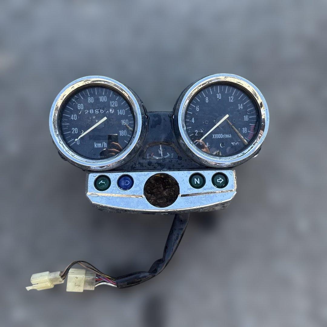 kawasaki バリオス2.ゼファーχ.zrx400 純正メーター