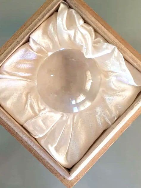 ★希少品★国産本水晶玉★ 　　　　　　★御縁のある方お待ちします★